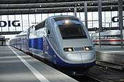 Einfahrt des Doppelstock TGV Euroduplex (©Foto: Ingrid Grossmann)